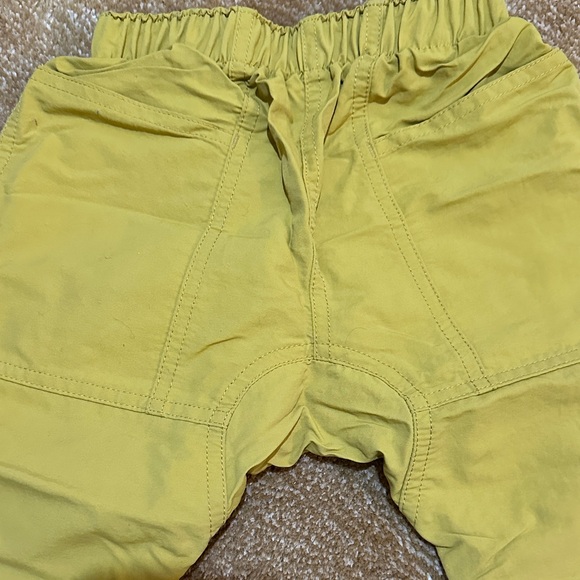 Patagonia Kids Yellow Casual Bottoms - Picture 3 of 5